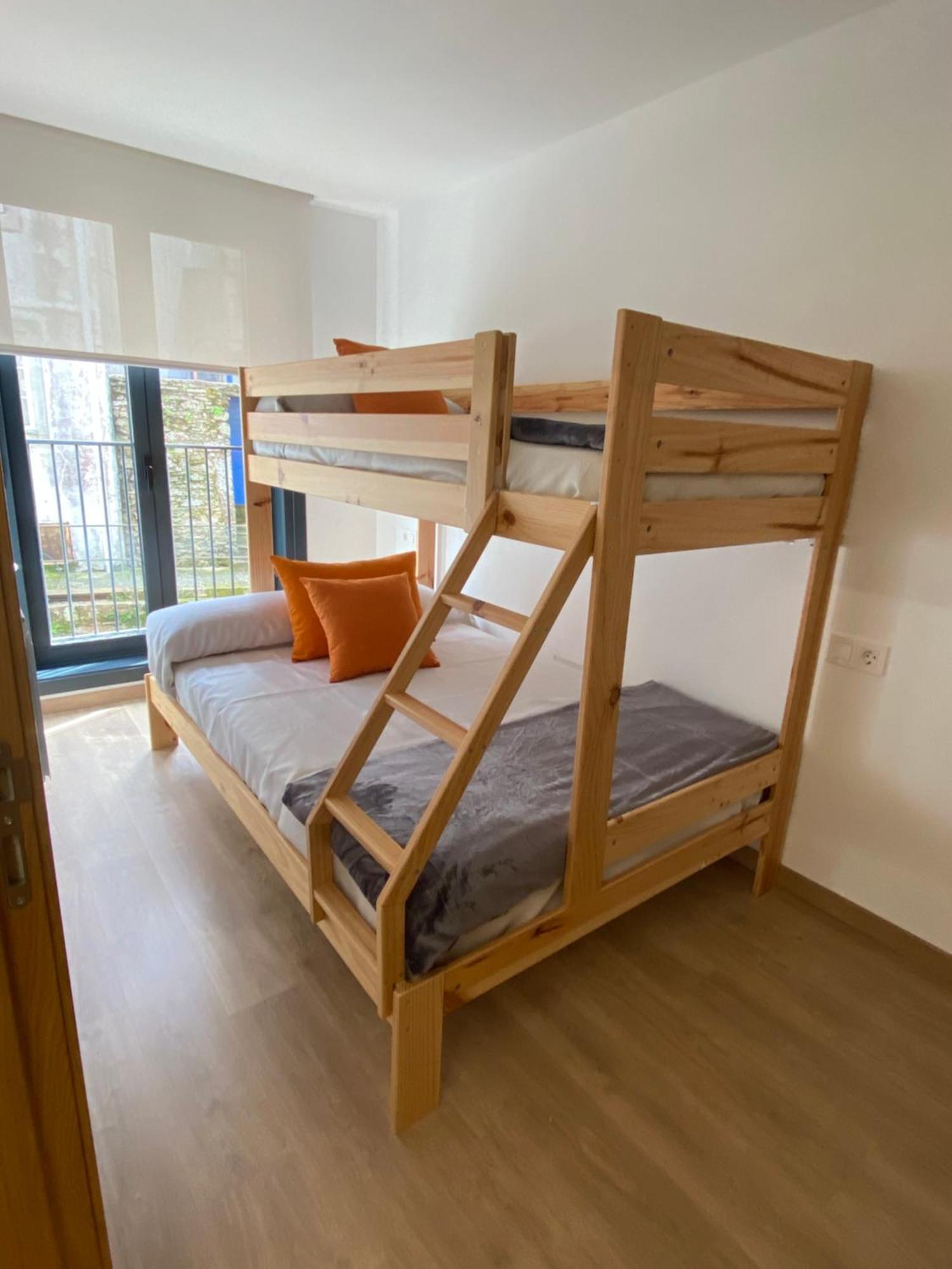 Apartamentos Luisa Сантьяго-де-Компостела Экстерьер фото